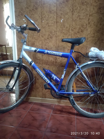Прадается велосипед хорошим состояний синего цвета Ташкент - изображение 3